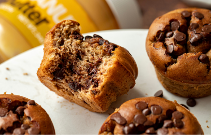 Fitness Συνταγή: Muffins μπανάνας με φυστικοβούτυρο & κομματάκια σοκολάτας
